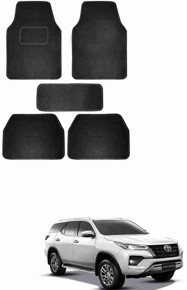 Fortuner store mat black
