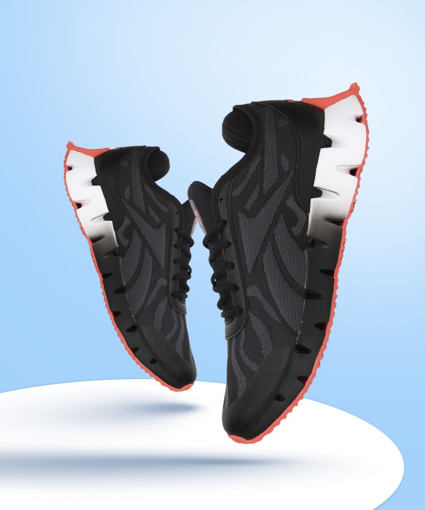 REEBOK ZIG DYNAMICA Running Shoes For Men - Buy REEBOK ZIG DYNAMICA Running  Shoes For Men Online at Best Price - Shop Online for Footwears in India