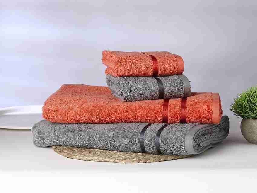 Spaces shop towel set