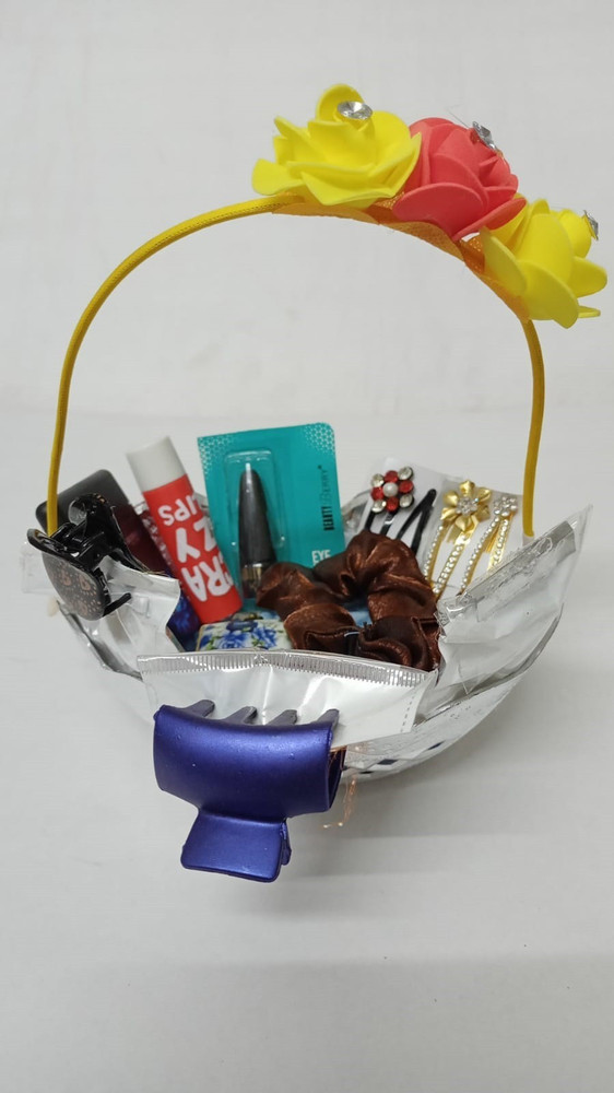 Makeup hamper deals