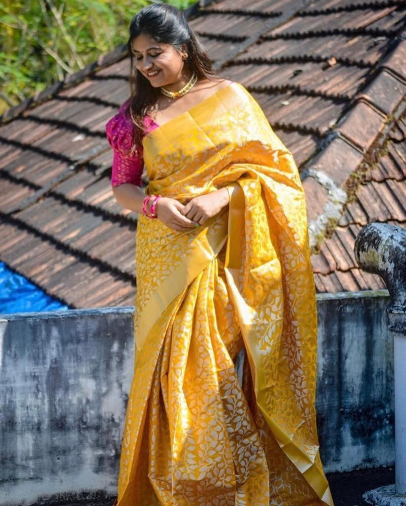 Flipkart online shop shopping banarasi saree