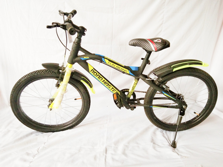 road master BT 20 Stylish Bike With Light Weight Ideal For Boys
