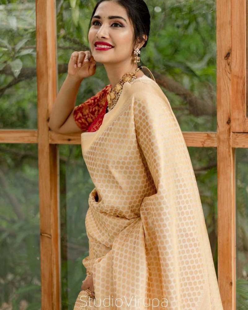 Buy Women's Woven Design Silk Blend Saree With Unstitched Blouse Piece -  Cream at