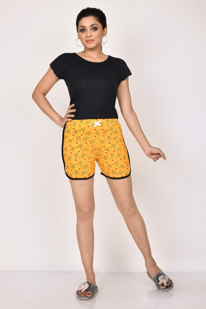 Yellow hot pants top