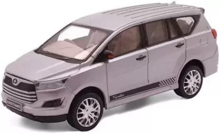 Diecast top innova crysta
