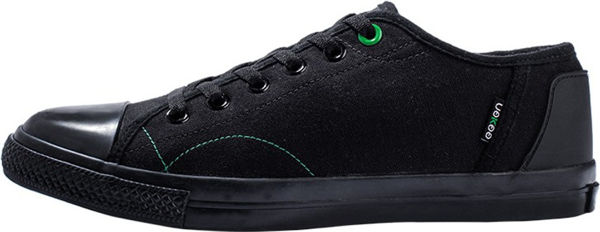 Black leather canvas shoes top