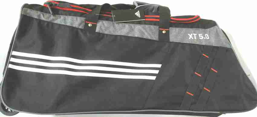 Adidas cricket sale kit flipkart
