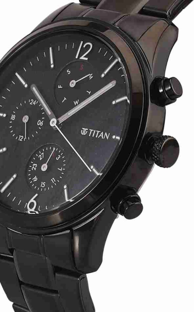 Workwear watch with black online dial & black metal strap