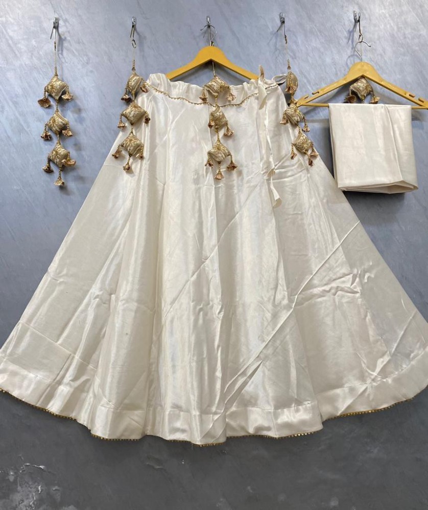 White 2025 lehenga flipkart