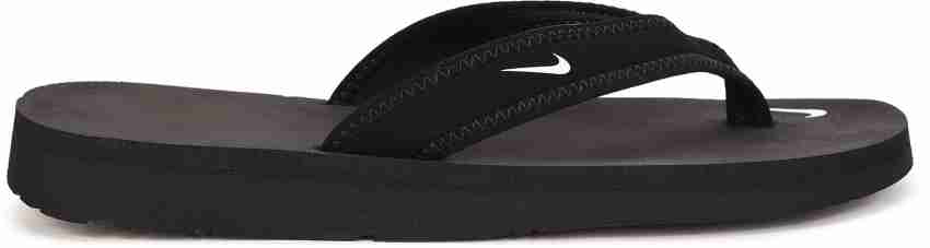 Nike celso discount flip flops white