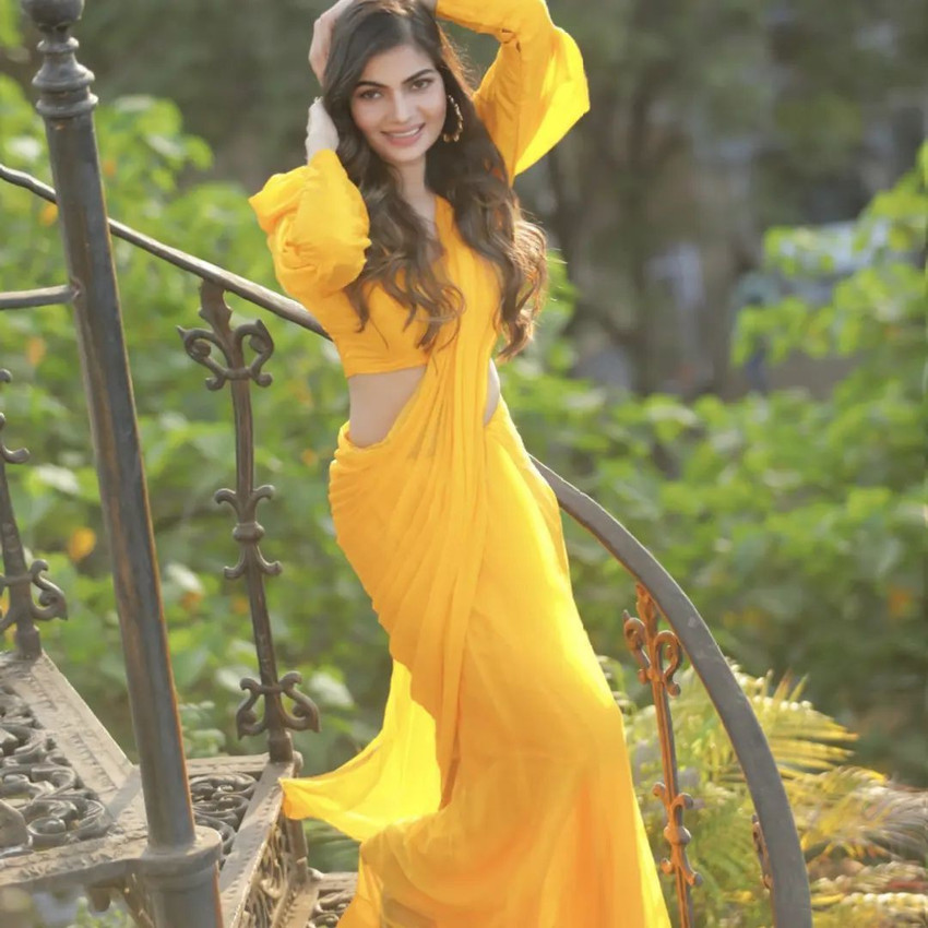 Light yellow casual wear georgette saree clearance