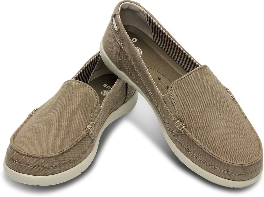 Crocs womens walu ii canvas loafer sale