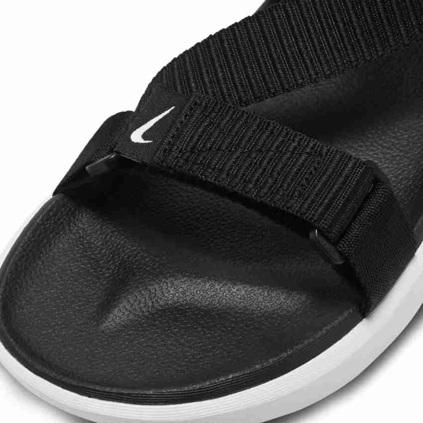 Nike discount sandals female