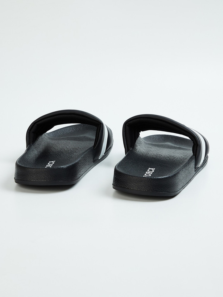 Forca flip flops top