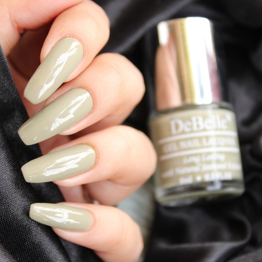 🫒🫒🫒 These olive green nails on @heluviee are everything 👼🏼 Use our  shade 'Peace In The Pines DND 1003' and a chrome ... | Instagram