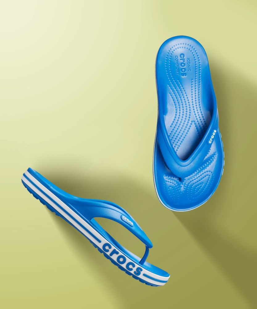 CROCS Women Flip Flops - Buy CROCS Women Flip Flops Online at Best Price -  Shop Online for Footwears in India