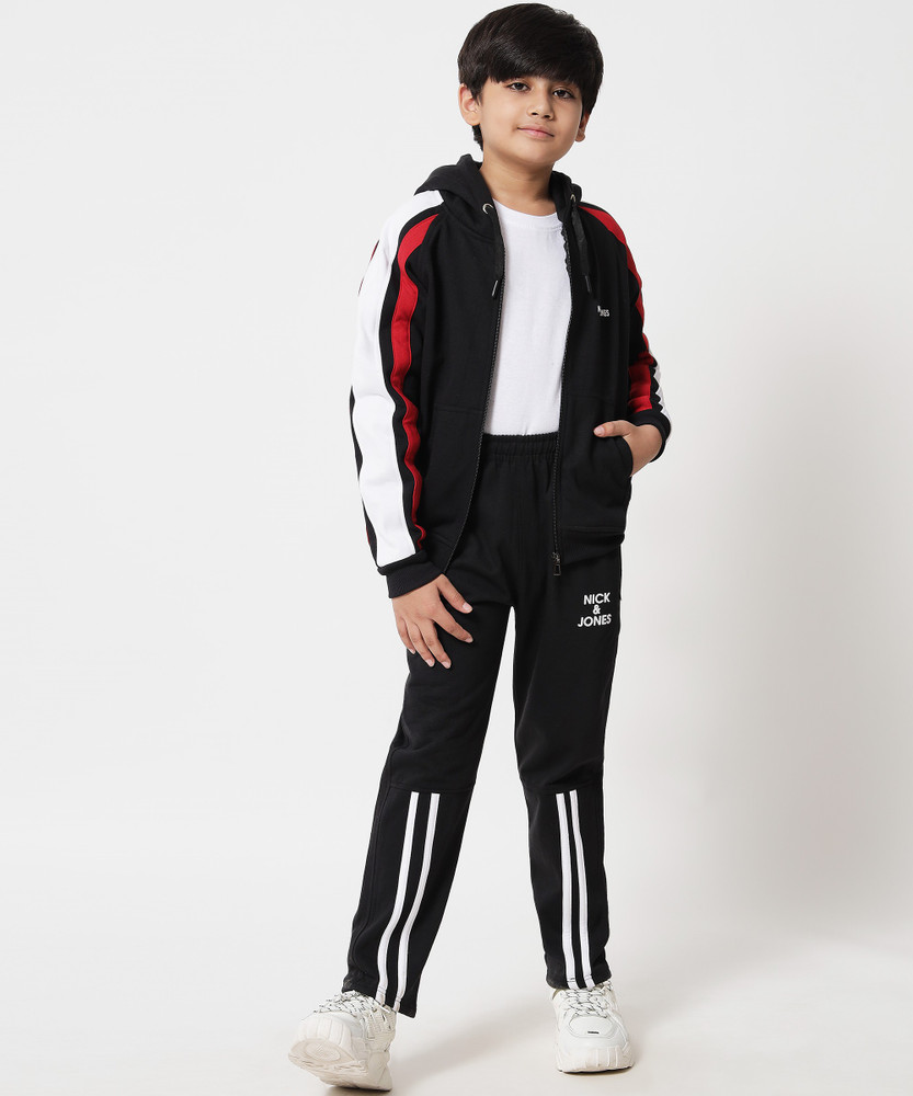 Tracksuit for 8 year old boy deals