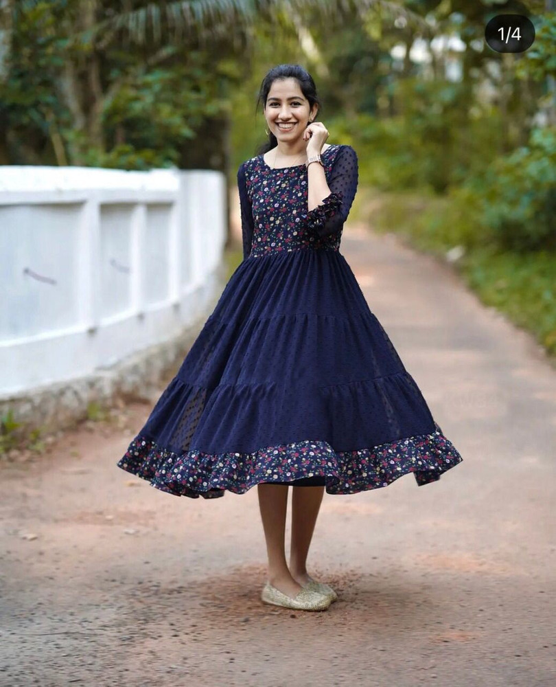 Long frocks for ladies flipkart clearance