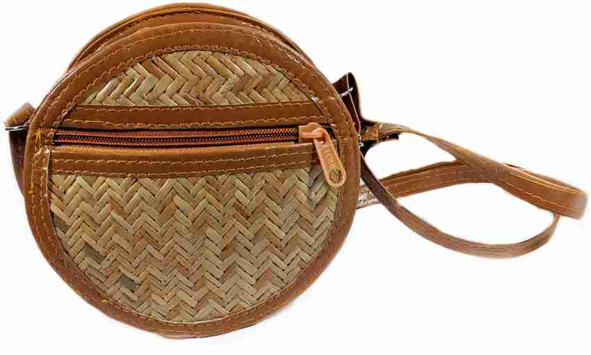 FashionRetail Brown Shoulder Bag Women Small Size Jute Bags New Trending Bamboo Handbag for Women Small Brown Price in India Flipkart