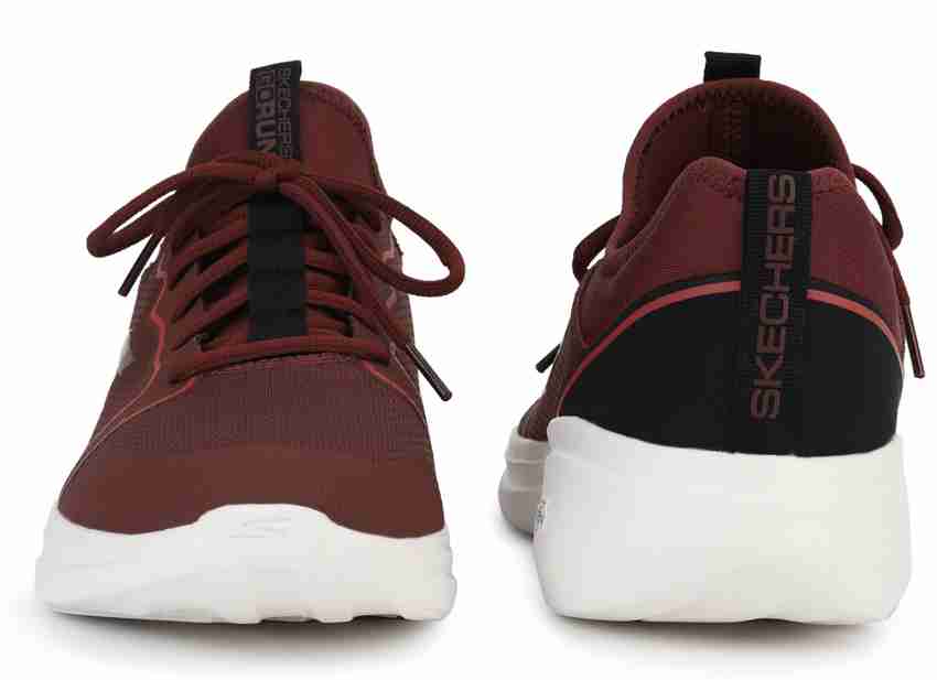 Skechers GO RUN FAST VALIANCE Running Shoes For Men Buy