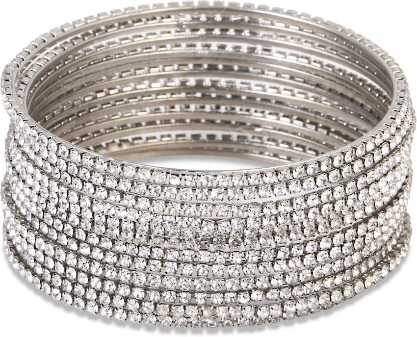 White shop metal bangles