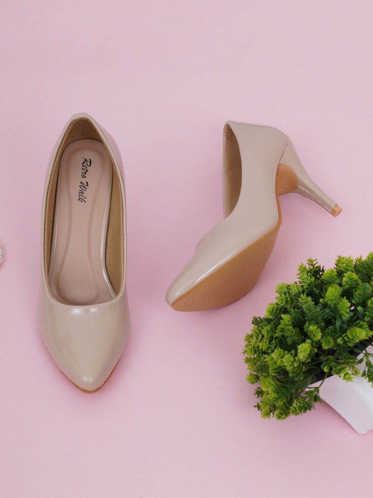 Light on sale cream heels