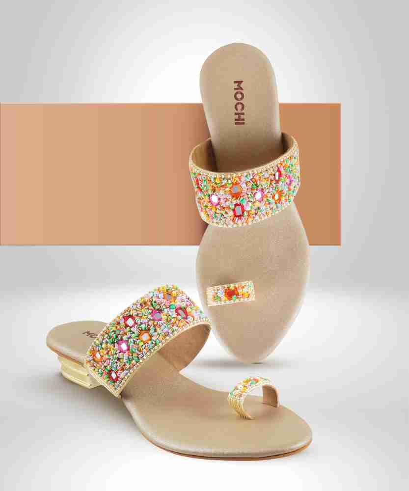 Mochi Women's Gold Fashion Sandals-7 UK (40 EU) (35-2992) : :  Shoes & Handbags