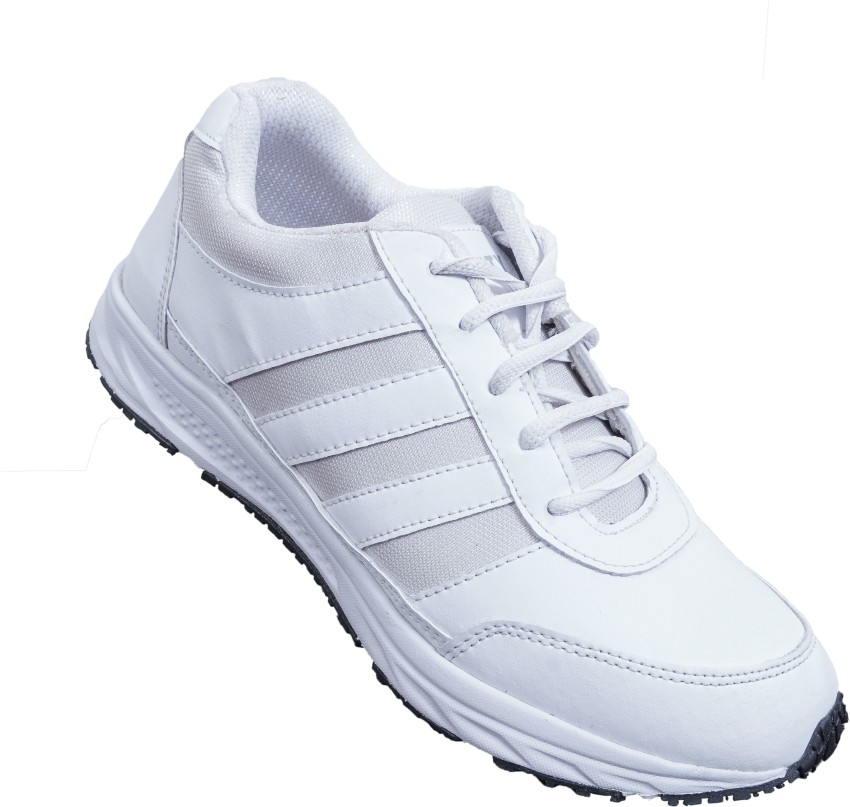 Liberty white 2025 sports shoes