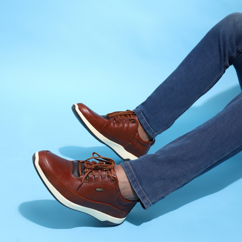 Red chief casual shoes best sale for mens