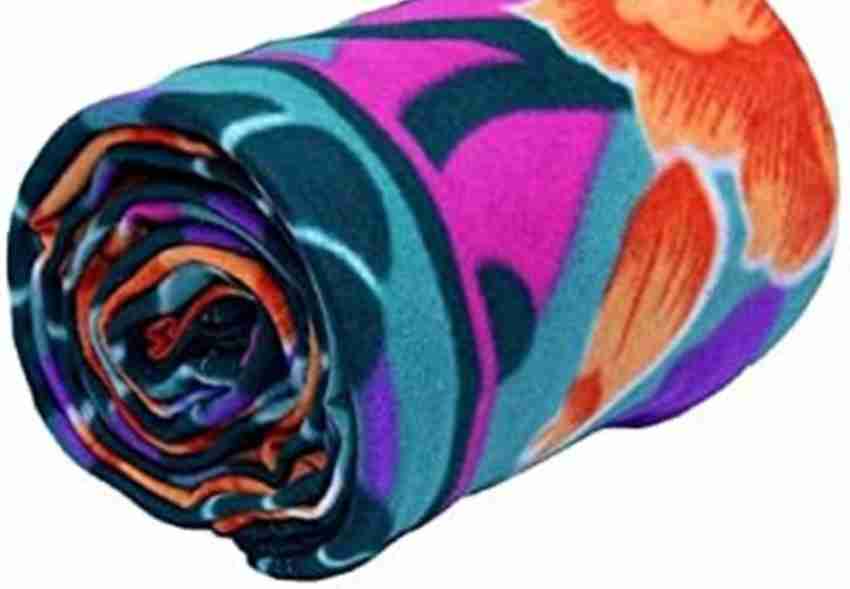 DCH Abstract, Printed Single Fleece Blanket for Mild Winter - Buy DCH  Abstract, Printed Single Fleece Blanket for Mild Winter Online at Best Price  in India