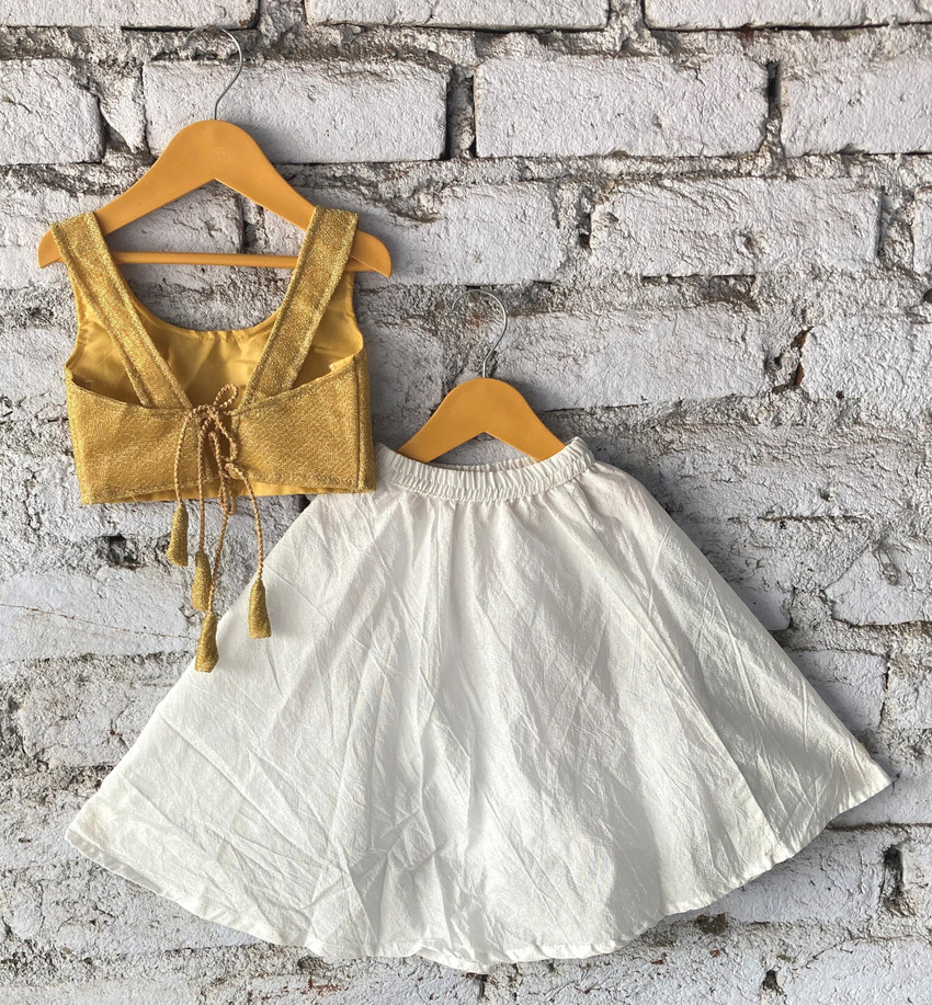 Skirt and top for baby girl 2025