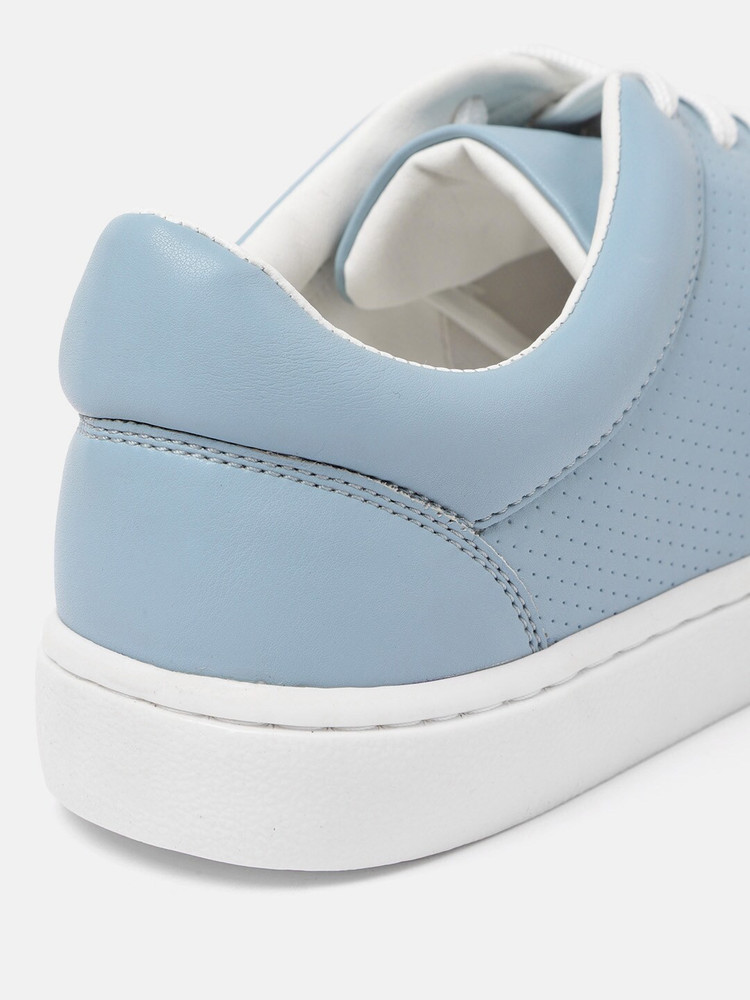 Roadster outlet blue sneakers