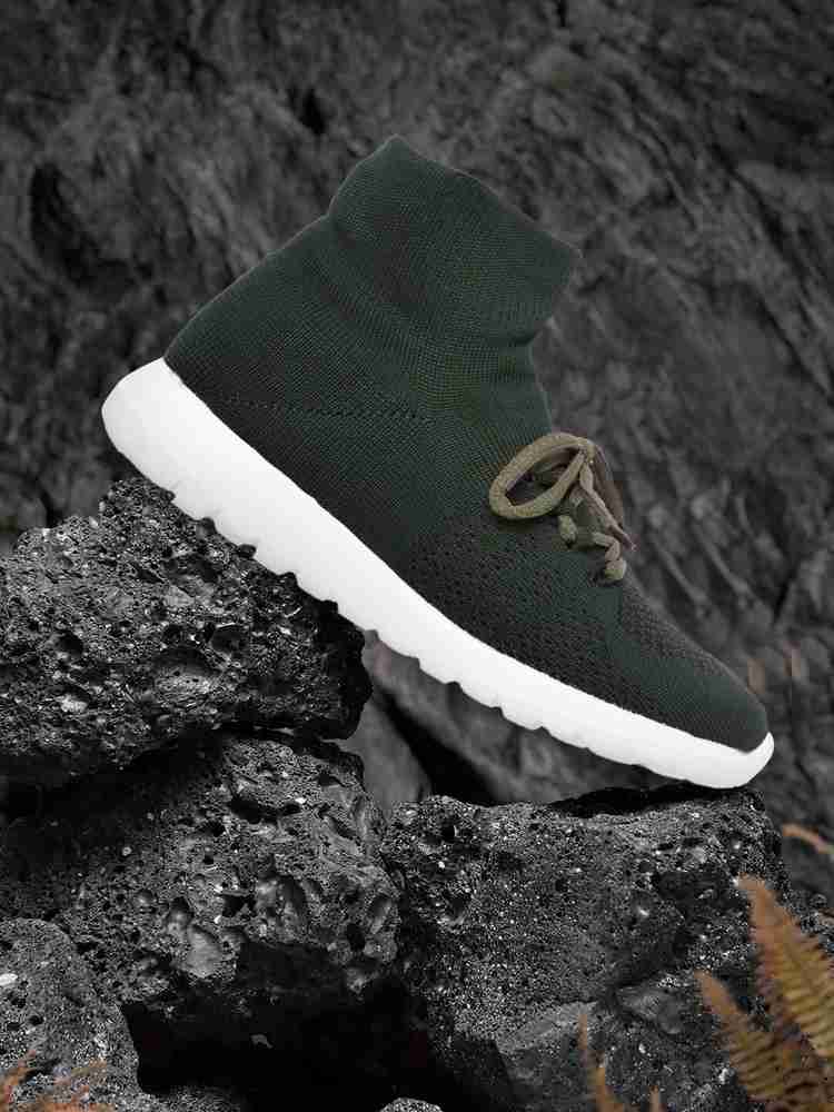 Roadster Roadster Women Olive Green Woven Design Mid Top Sneakers