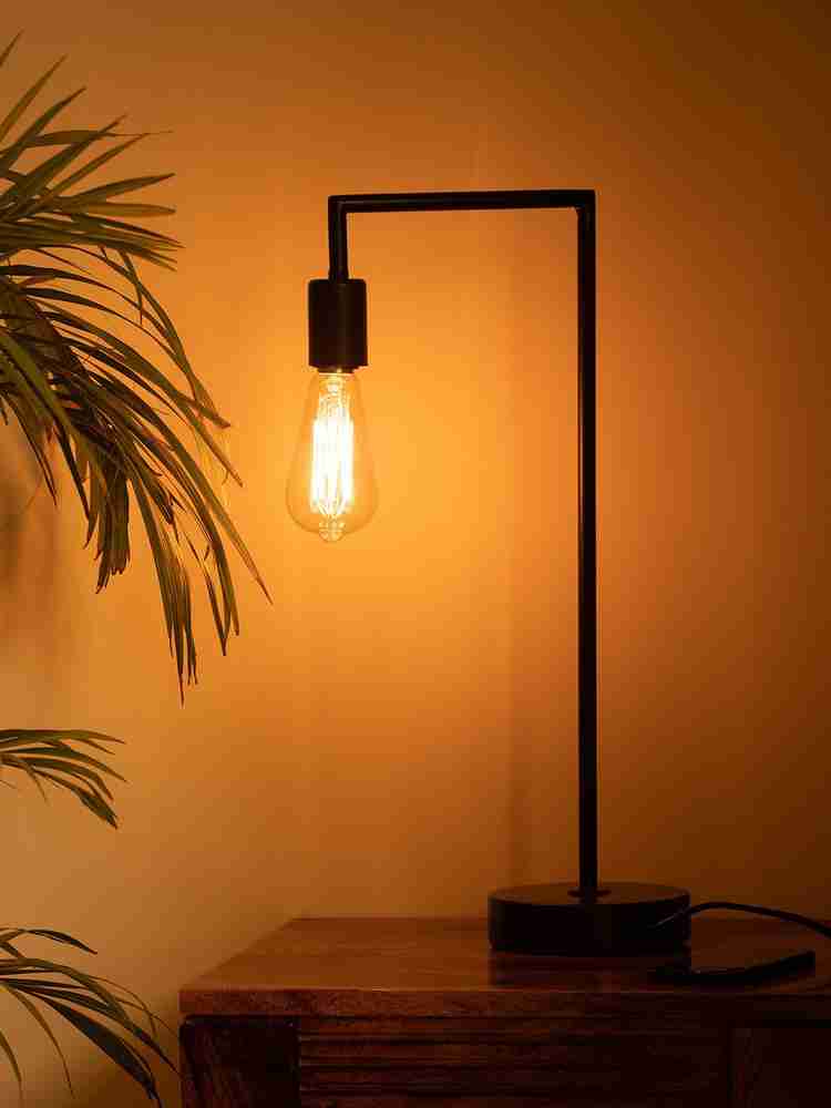 ExclusiveLane Charles City Handcrafted Iron Bedside Table Lamp
