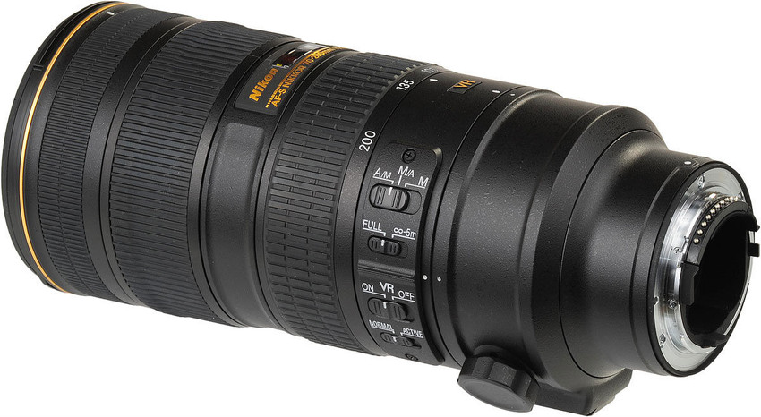 NIKON AF-S NIKKOR 70 - 200 mm f/2.8G ED VR II Telephoto Zoom Lens