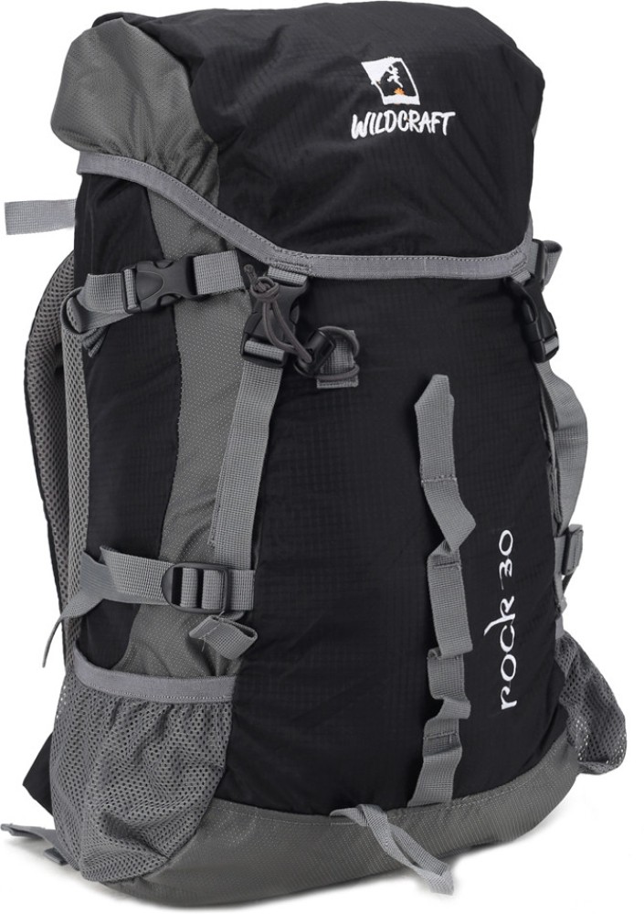 Wildcraft 30l cheap backpack