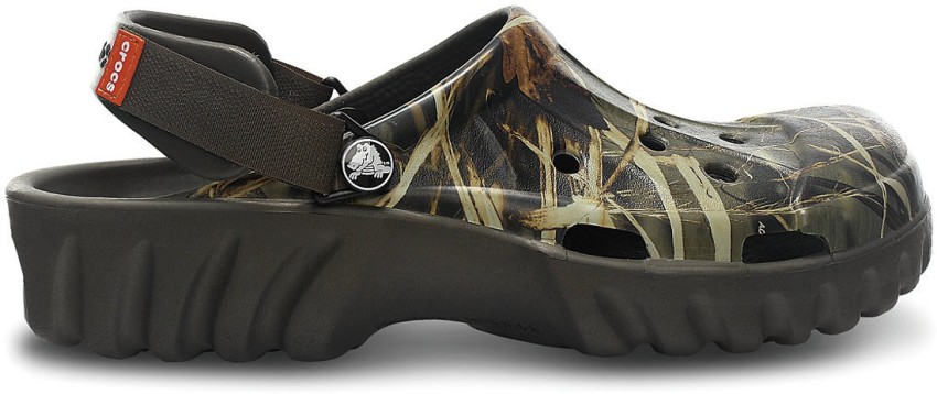 Off road hotsell camo crocs