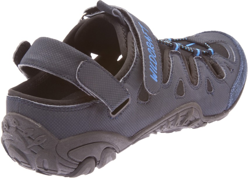 Buy Men Blue Printed Sandals online | Looksgud.in