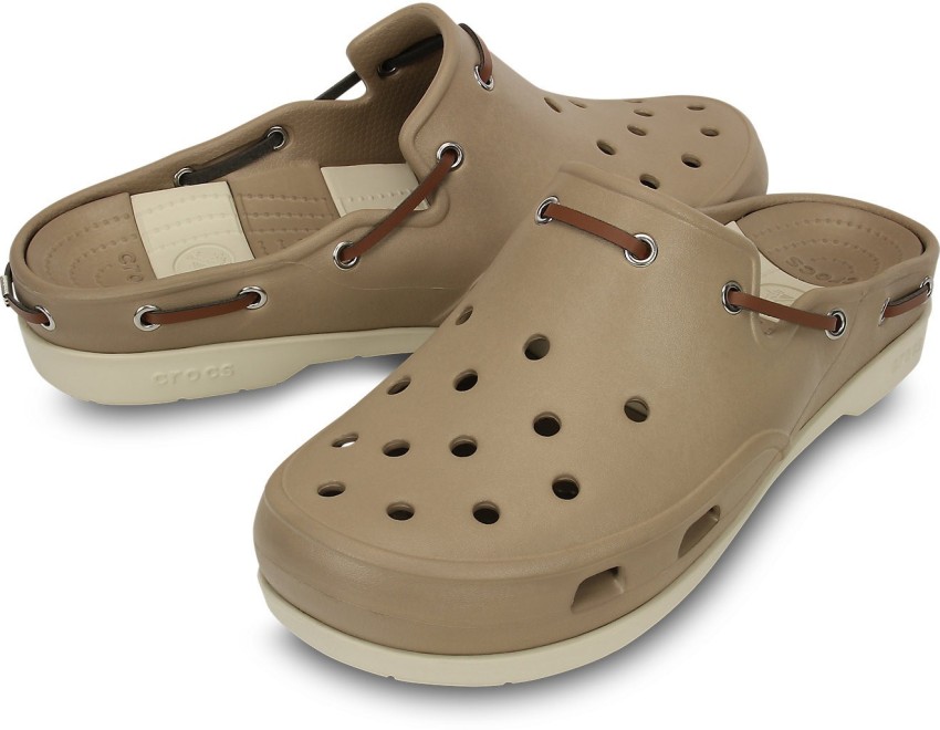 In line for online crocs