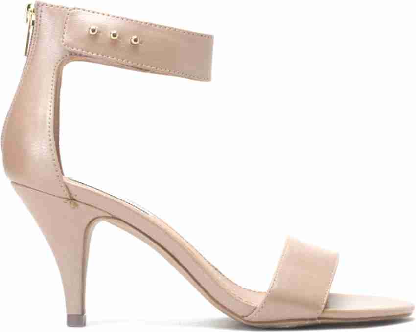 Steve madden discount nude strappy heels