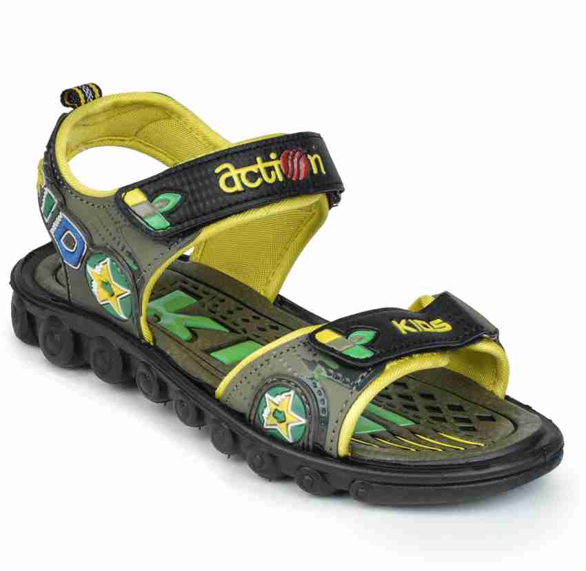 Action hot sale sandals flipkart