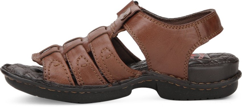 Lee cooper store leather sandals flipkart