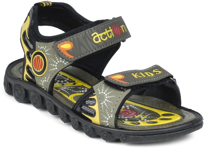 Action best sale sandals flipkart