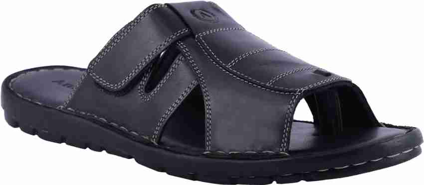 Amster chappals outlet