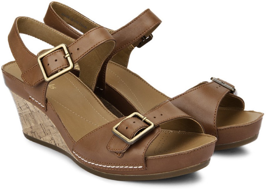 Clarks tan online wedges