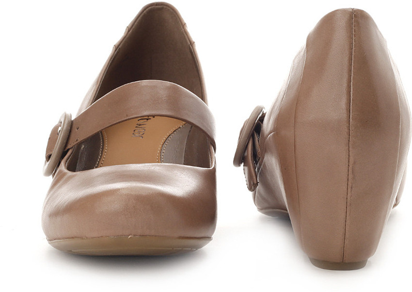 Clarks capricorn top