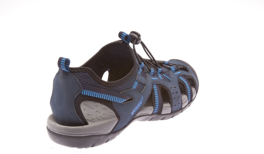 Wildcraft deals sandals jabong