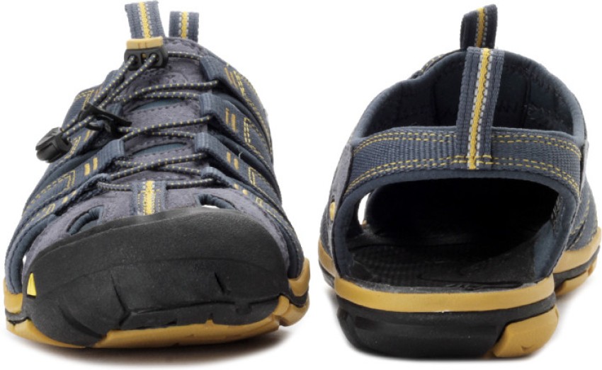 Keen clearwater clearance cnx midnight navy