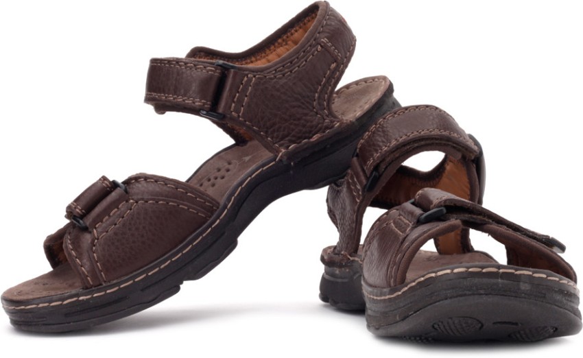 Clarks best sale atl sandals