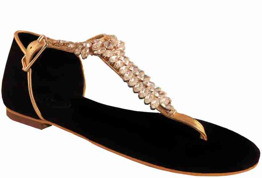 Flat chappals for ladies on sale flipkart